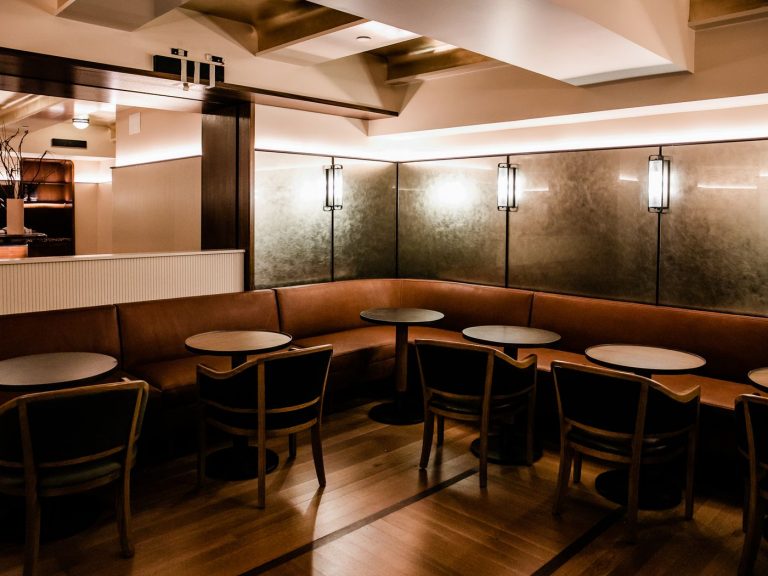 Evening Bar 3 768x576