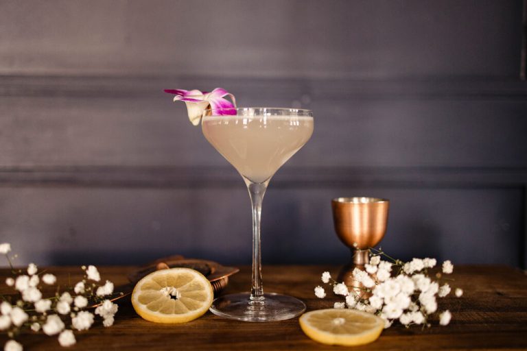 The Monarch Club 2 768x512