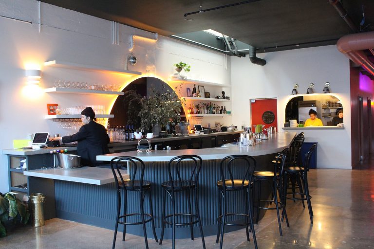 Friends and Family 1 768x512