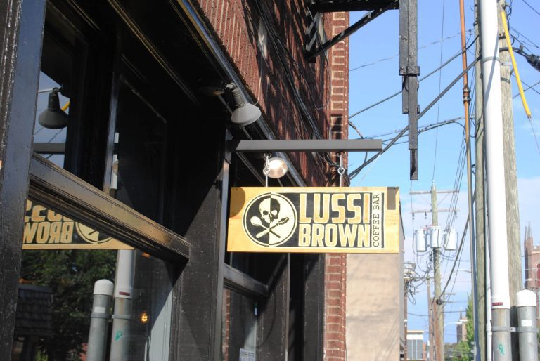 Lussi Brown Coffee Bar 1 768x514