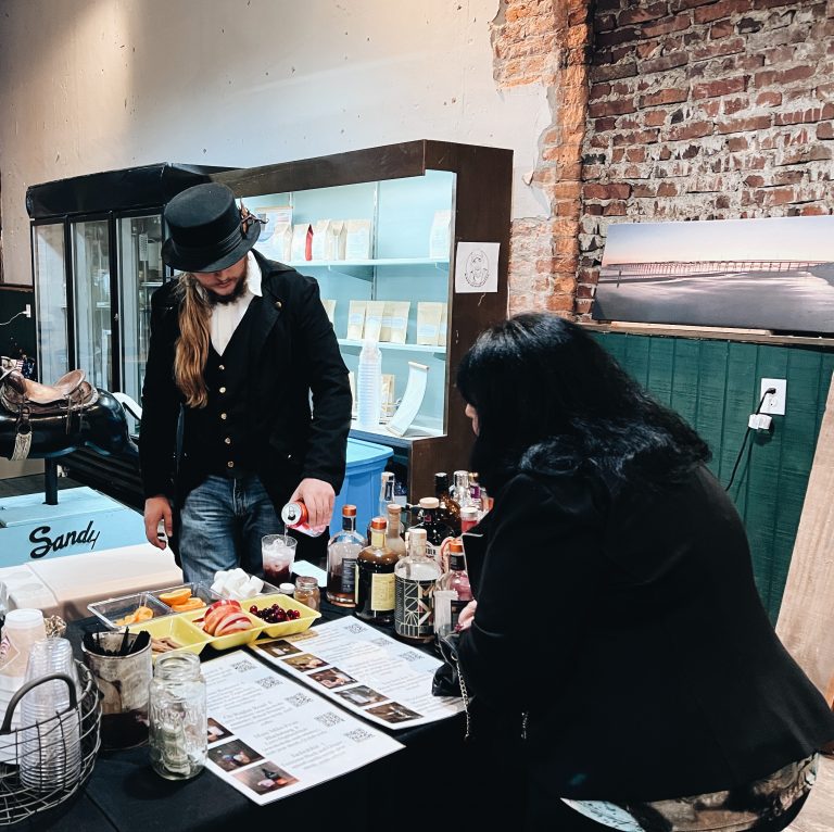 01620B9A 6BA2 4D25 BA2C D5414A5831C5 768x766