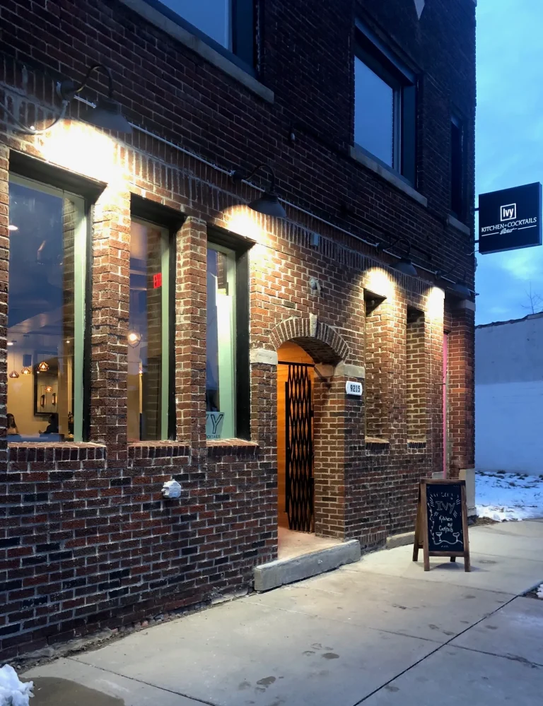 Ivy Kitchen and Cocktails 1 768x999