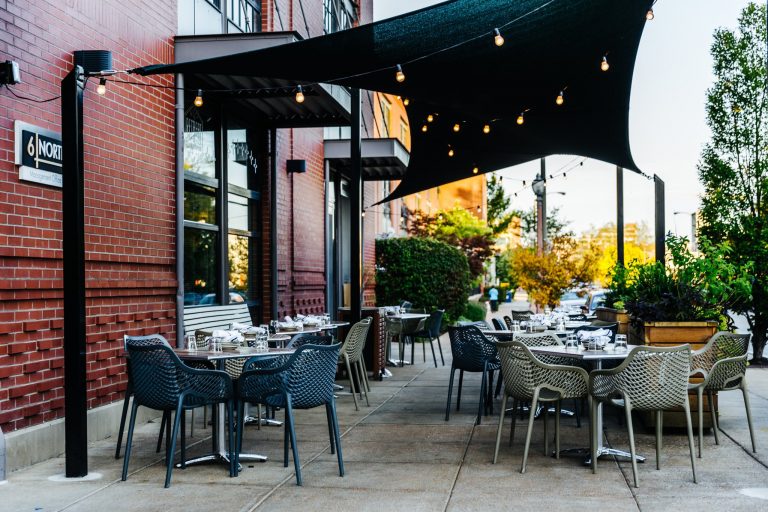 Retreat Gastropub 3 768x512