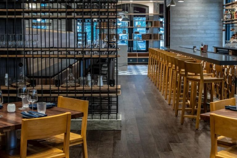 foundation social eatery 1 768x512